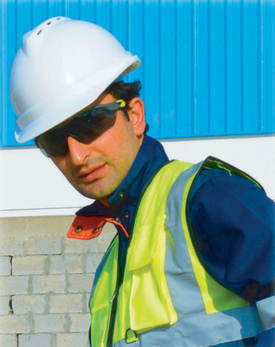 Supplier of Ameriza Guard Safety Ventilated Helmet with Ratchet Suspension in UAE